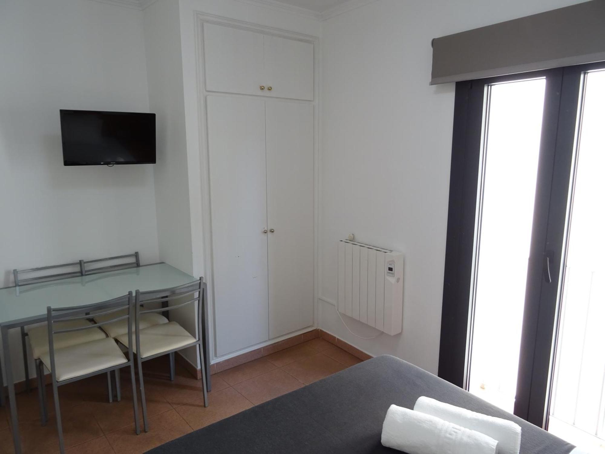 Apartmán Center Plaza Figueres Exteriér fotografie