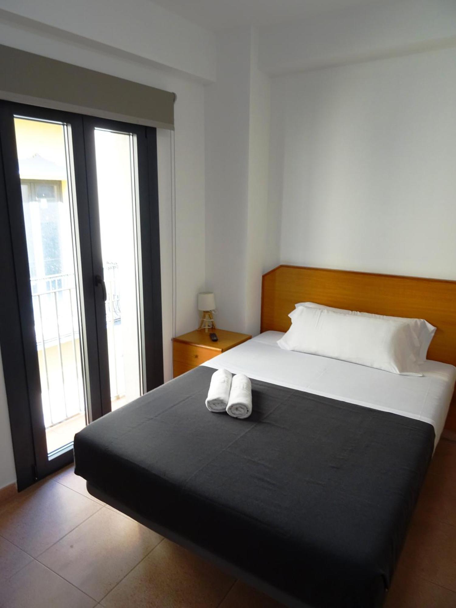 Apartmán Center Plaza Figueres Exteriér fotografie