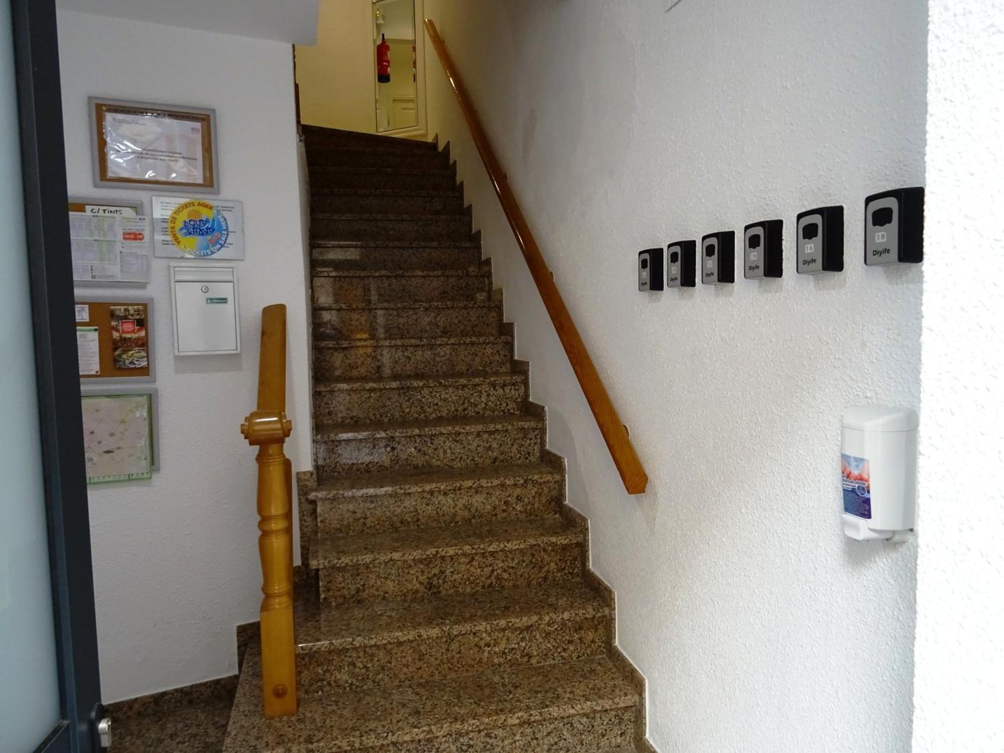 Apartmán Center Plaza Figueres Exteriér fotografie
