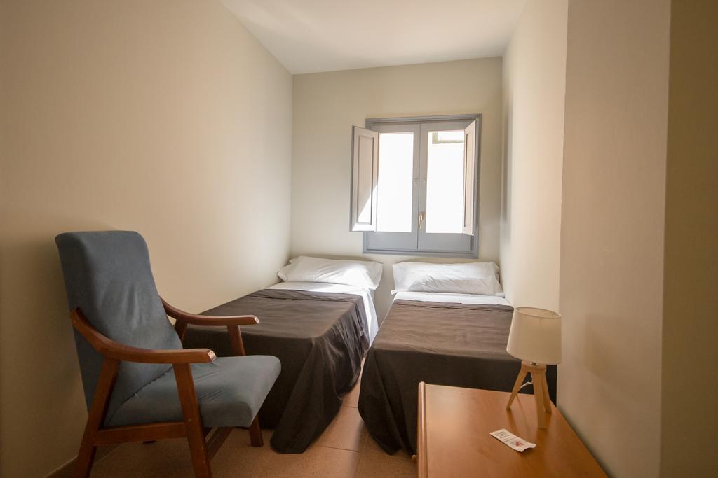 Apartmán Center Plaza Figueres Exteriér fotografie